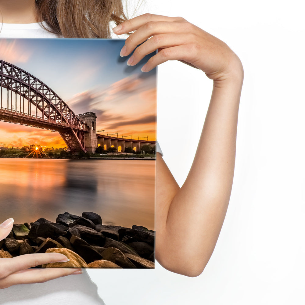 Hell gate bridge, new york
