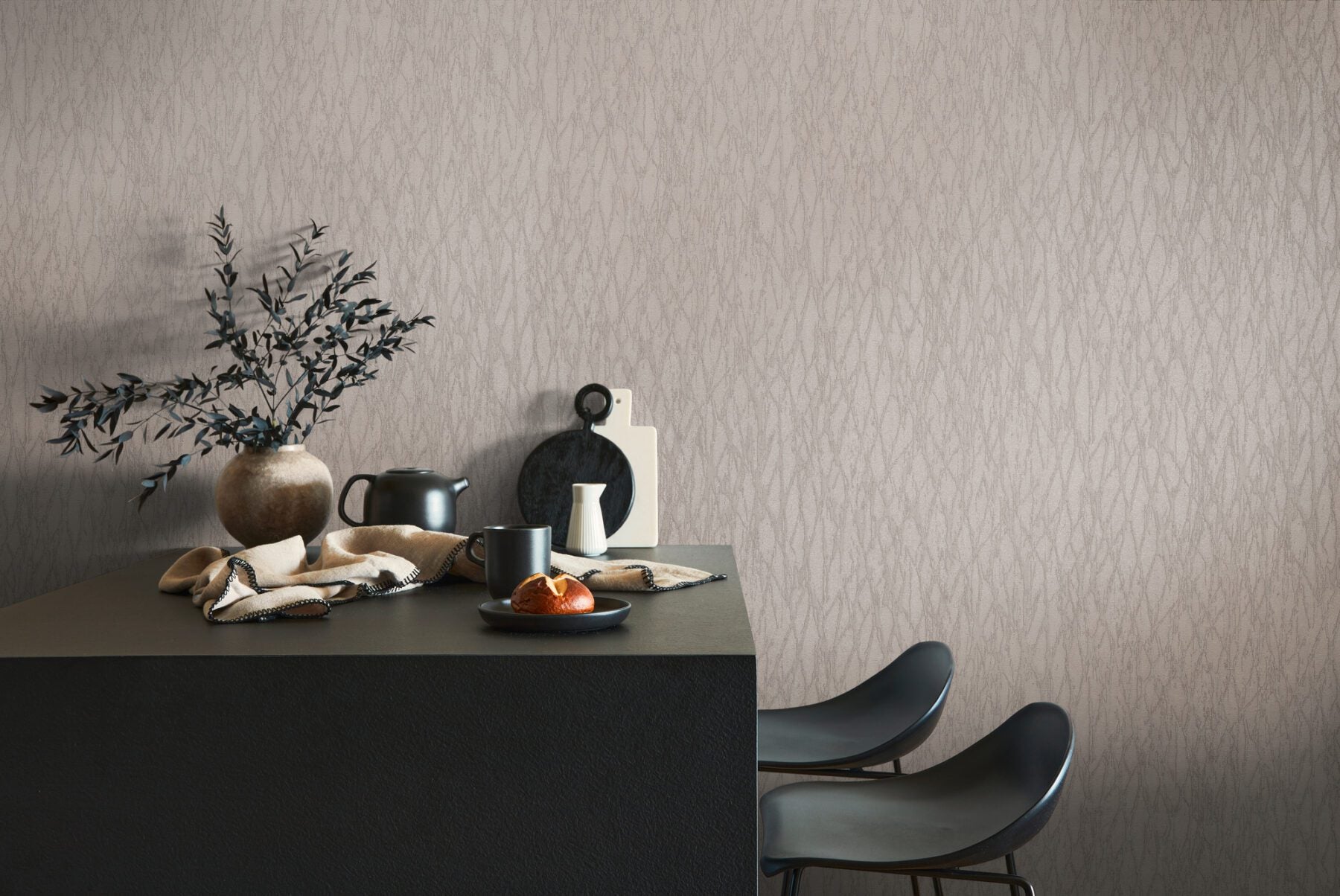 Smart Surfaces 39563-3