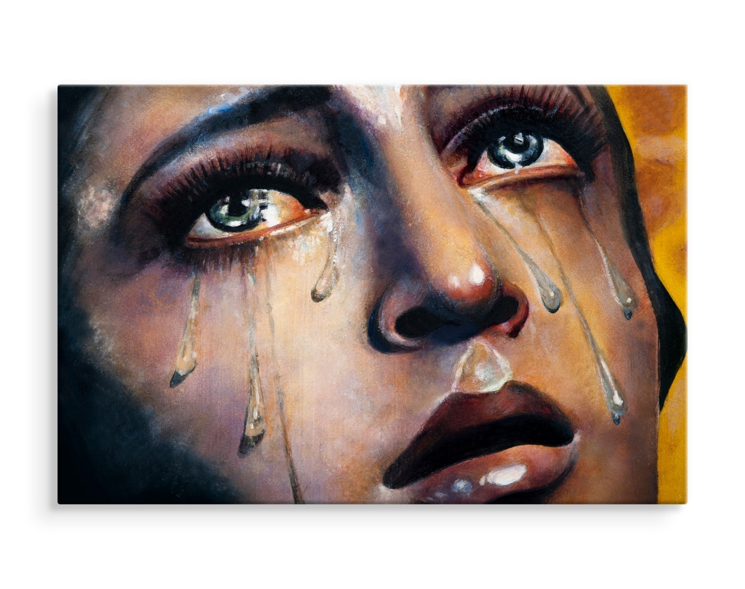En kvinne i tårer